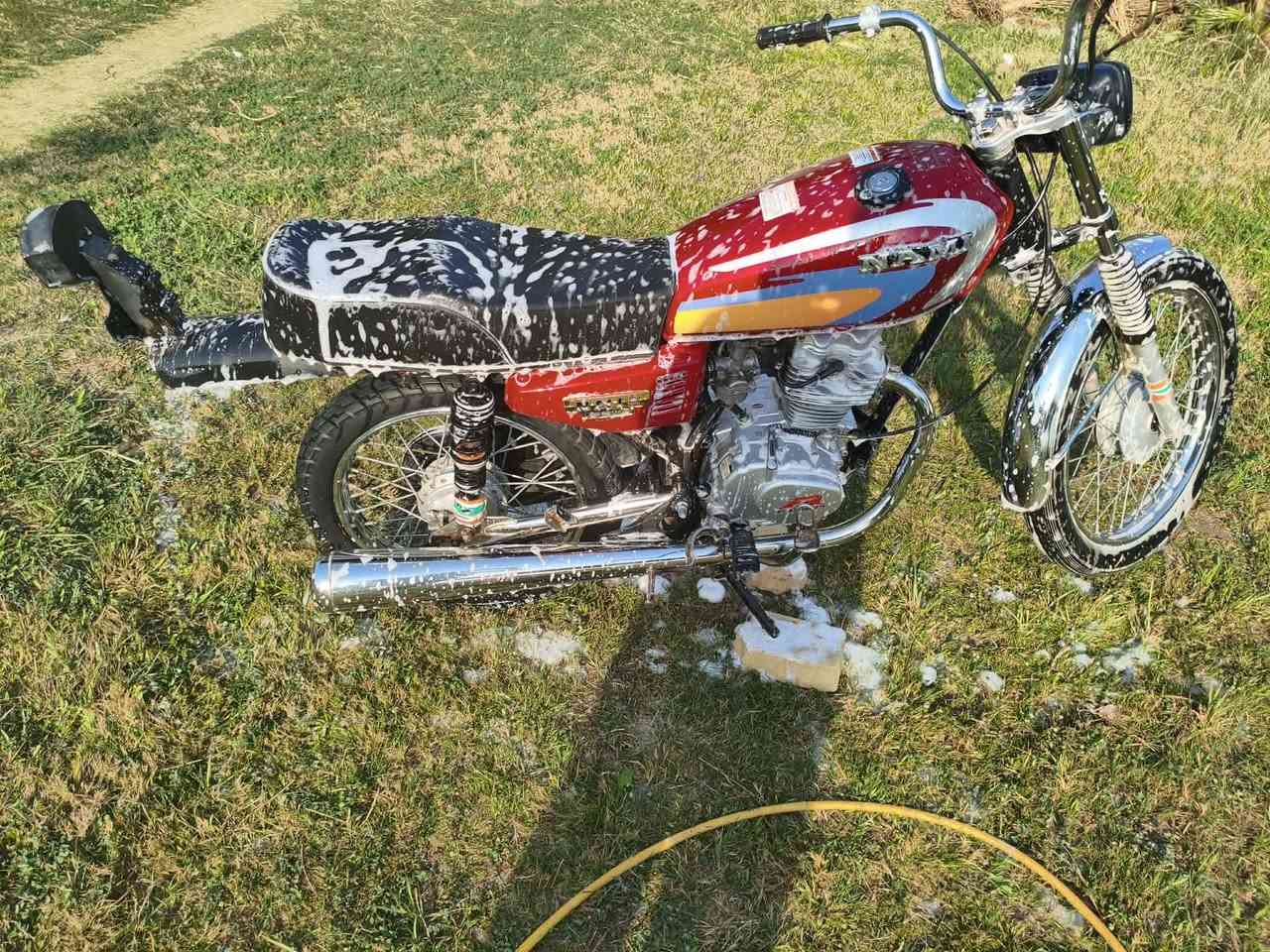 السلام عليكم
دراجه رابيدو معمره 24شاصي نامه كلك السعر 500وبيه مجال مكاني القاسم رقمي ***********
