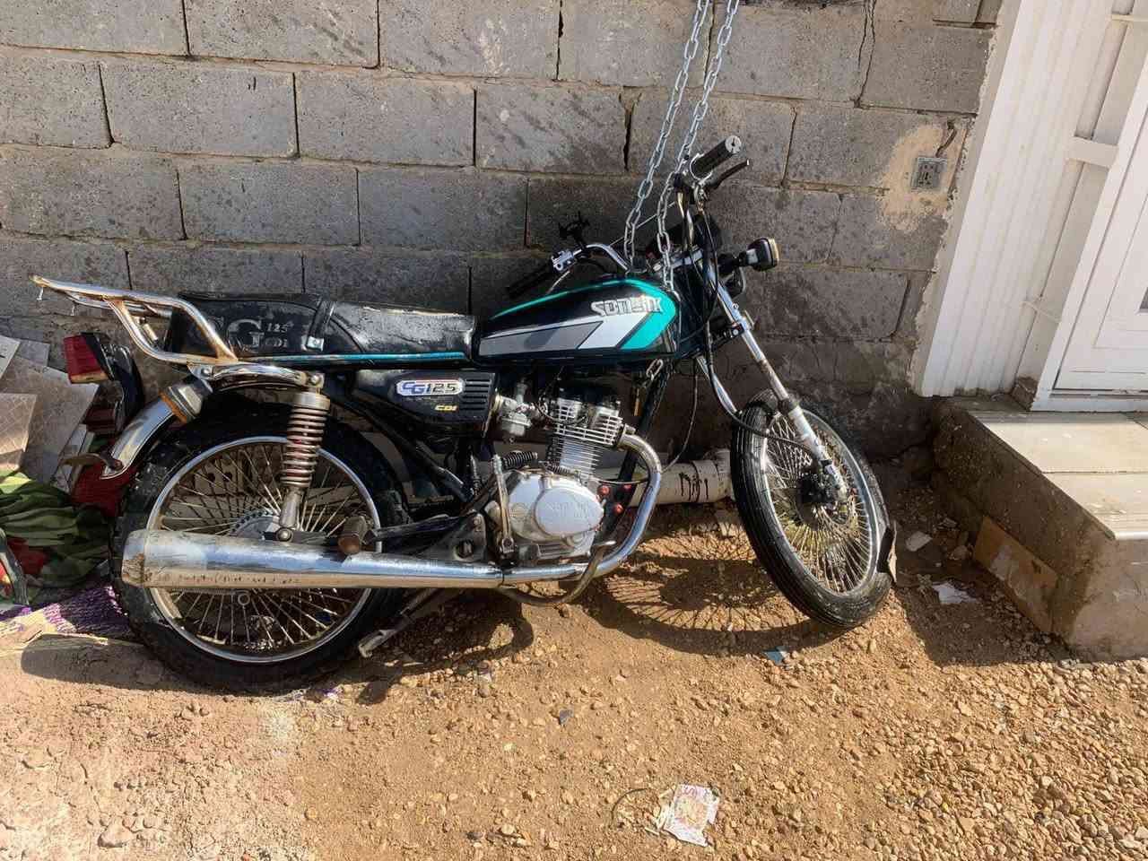 دراجة اربعة كير للبيع كلك مكفولة من سرقة شغالة بس محرك تعبان
200 الف تواصل ***********
