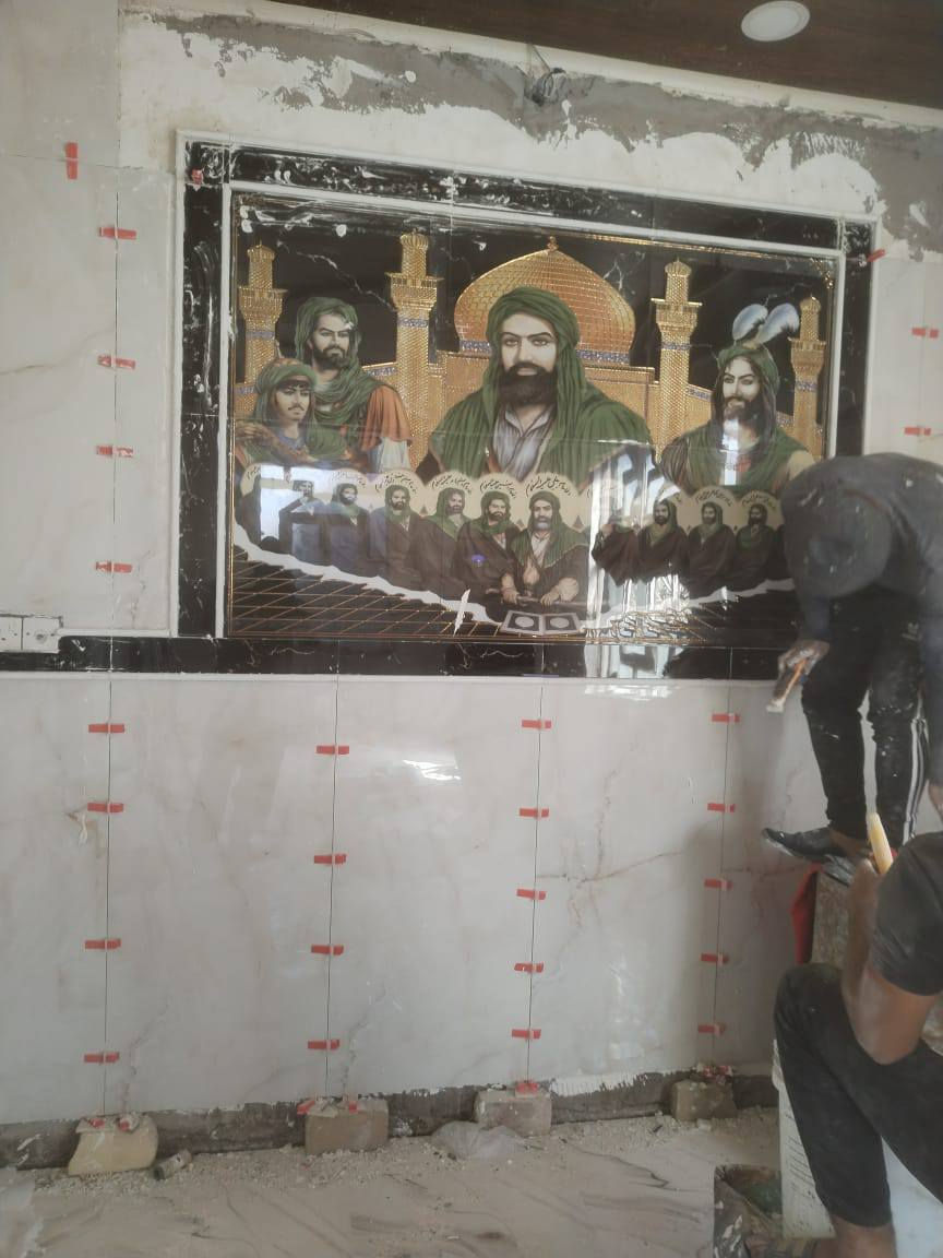 السلام عليكم 
عملي بورسلين الواح جداري المتر ب6
تطبيك ارضي المتر ب5
 عملي نجف وكربلاء 
 ***********
*********** واتساب 
ادمن وافق على باب الله
