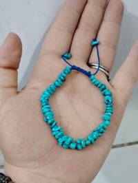 أساور • أحجار كريمة • توصيل
