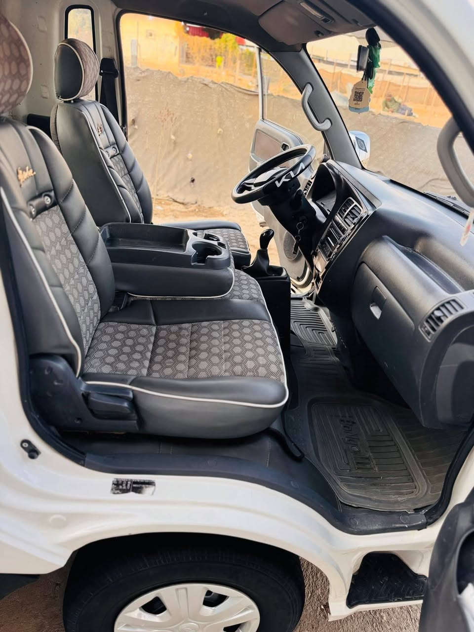 السلام عليكم  كيه للبيع مديل 16بيهه باب صبغ فقط والباقي كفاله السعر 112مراوس حسب القناعه ***********
