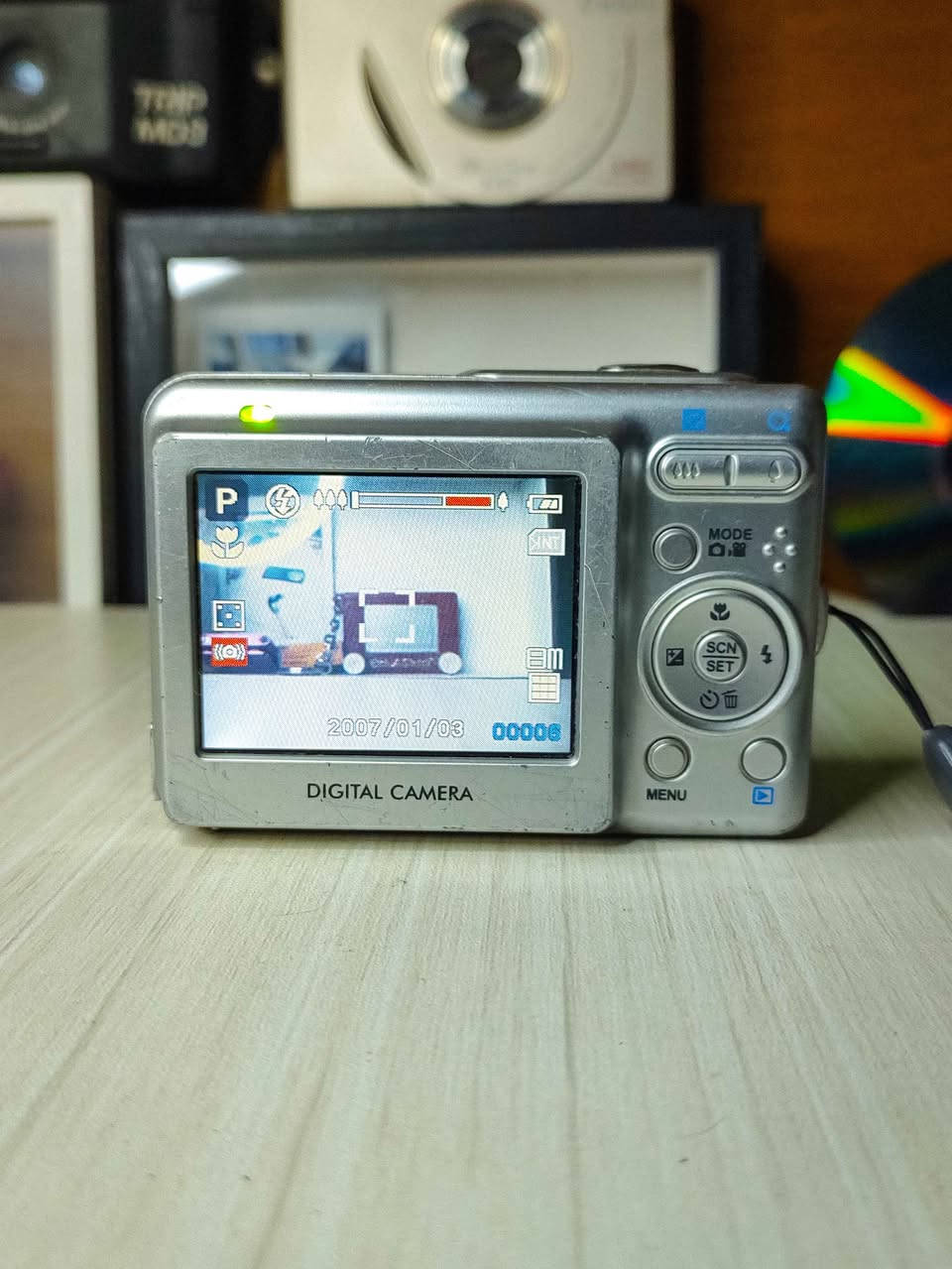 كاميرا دجتال مع الملحقات متوفر توصيل لكل العراق بغداد, العراق


**إذا كنت صاحب هذا الإعلان وتريد حذفه لأي سبب، رجاءا أرسل رسالة إلى الدعم الفني**