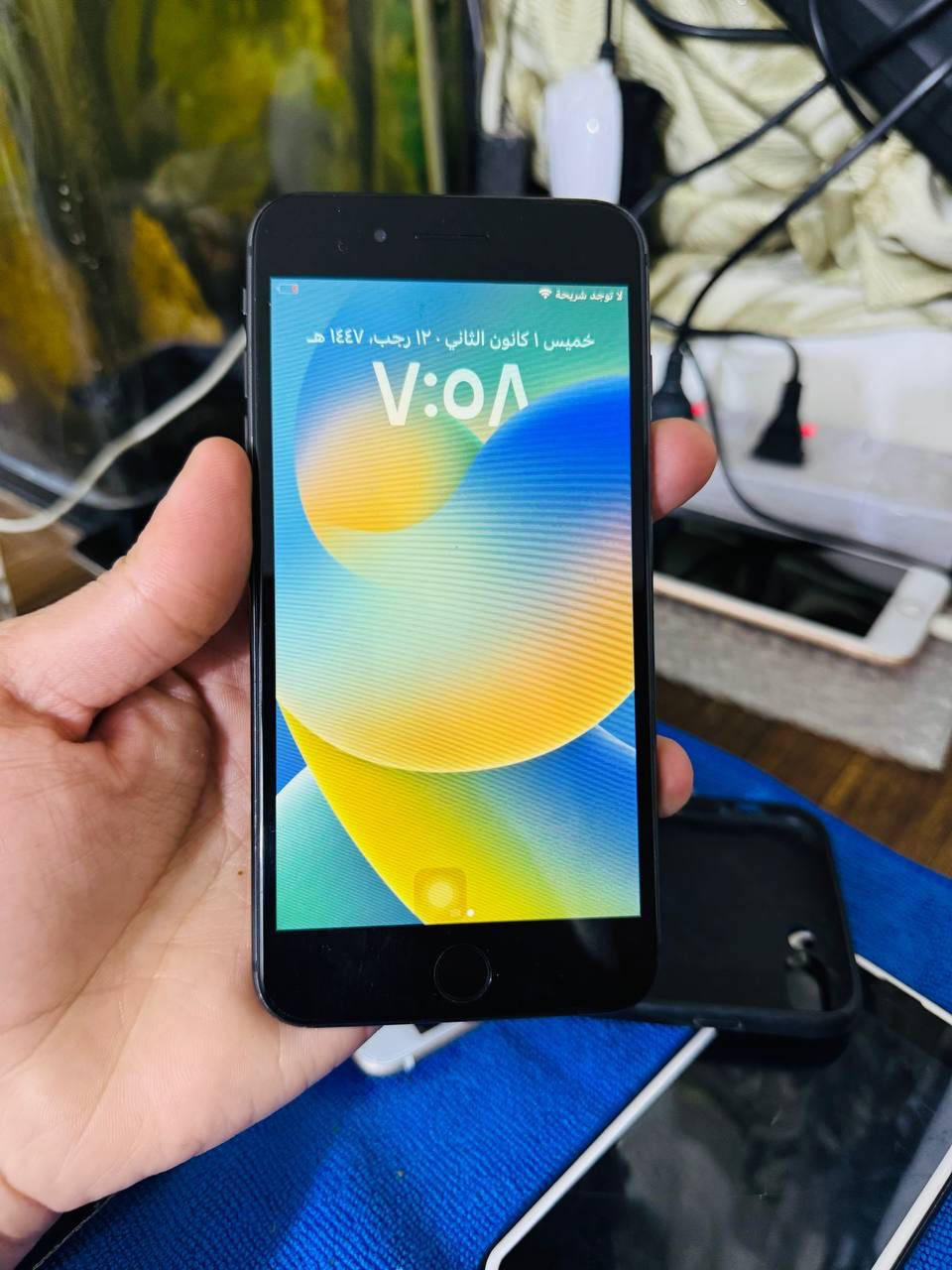 256 

بطاريه. 100 

كله شغال فقط هوم واكف و الشاشه بيها الوان بس مامبينه شغاله طبيعي 

95 الف ملاحضه توصيل موجود ودفع عربون التوصيل قبل الطلب 

التواصل ***********
