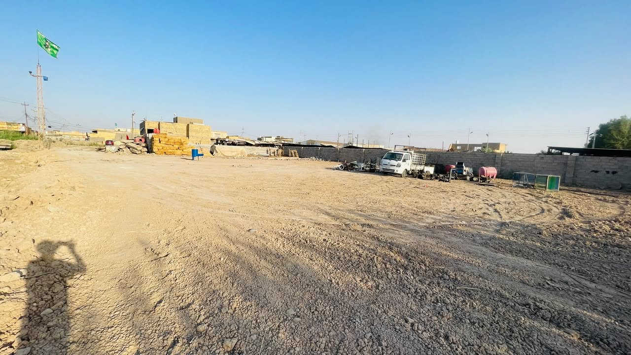 ثلاث قطع زراعي للبيع
مساحه لقطعه لوحده 250 متر على شارع 30 متر 

حي جوادين الاول شارع الشهيد مصطفى سعدون 

مسافه عن شارع لعام 100 متر 

كافه لخدمات موجوده كهرباء ماي تبليط مجاري 

سعر القطعه لوحده 28 وبيه مجال للشراي 

لاستفسار والتواصل خاص او على الارقام لتاليه

ابو امير  :  ***********

منتظر حازم :  ***********

نستقبل كافه العروض الطابو والزراعي بيع وشراء في جميع مناطق سوك الشيوخ في مكتب الأمير للعقار  حي الجوادين قرب الصيدليه مباشرتا
