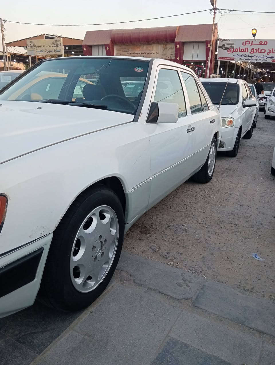 مرسدس دب 89
مكينه وكير VVT جدد 
سياره جديده مكفوله لا صبغ لاخياس قواعد شركه 
جام كهرباء ويل تفاحه حداديه جديده غرفه جديده 
سياره جاهزه رقم بغداد بسمي 
للبيع ب60 وبيها مجال للشراي مكاني ناصريه مركز 
                  ***********
