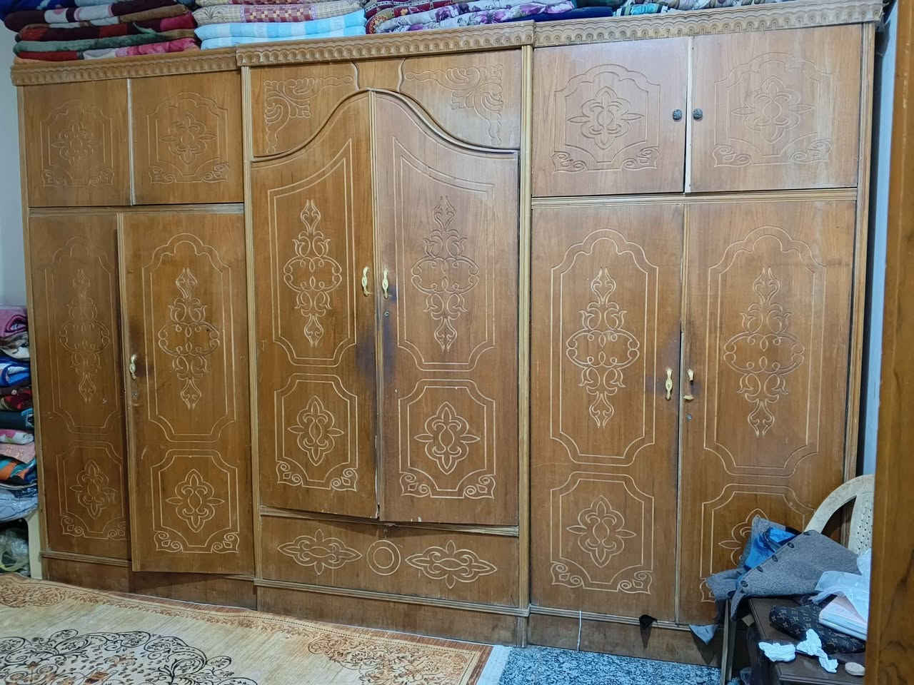 كنتور ضخم خشب صاج تفصال عراقي يحتاج بس للصبغ العنوان ياسين خريبط الهاتف *********** البصرة, العراق
