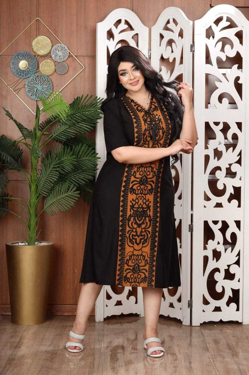 خامه ممتازه وجوده عاليه
 الموديل.:  جلابية حريمى شانيل     👌
👗 الخامه. : قطن مراسي 💯💯  جولد عالى الجوده 
👗 الوصف: گلابيه نسائي   قصيرة شانيل   👌👌
🔺 قيطان على الصدر  وكامل الدشداشه 
القياسات :  تلبيس واسع

  للتواصل. مراسله الصفحه. او الواتسب 
***********
