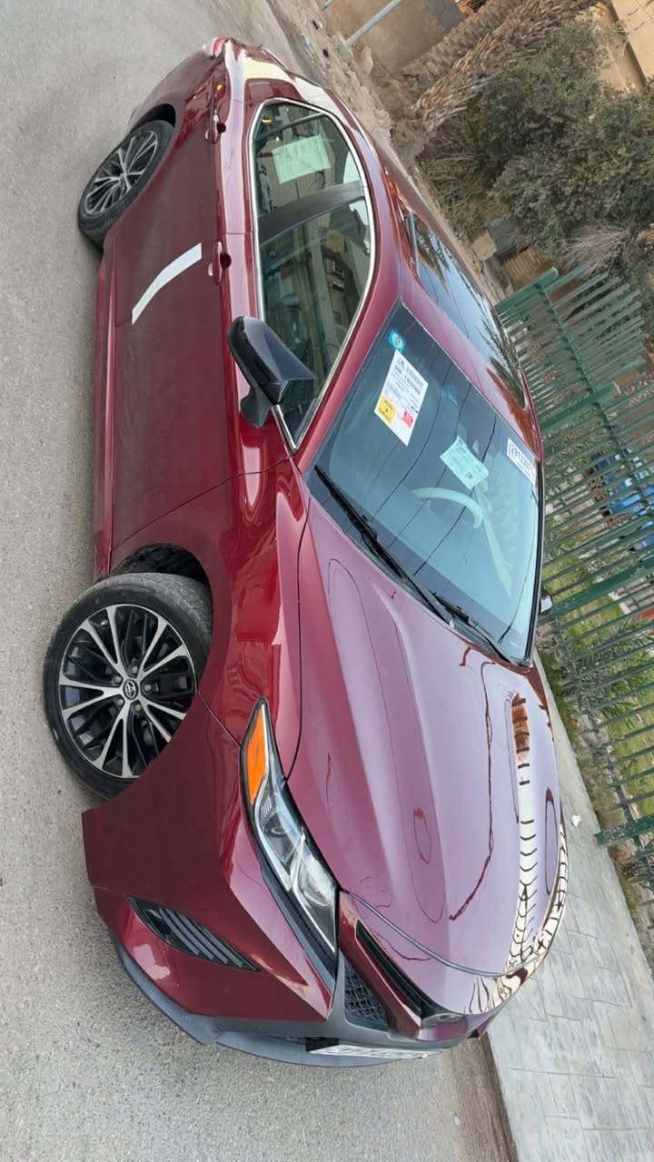 السلام عليكم
للبيع كامري 2018  PLUS SE وارد امريكي
رقم بغداد الدولي 
فول للاخيرماعده البصمه  جلد سلايد
كشنات جلد شاشة كبيرة شفتات ستيرن
كشن سايق كهرباء
تحديد سرعه وتحديد مسار
شفتات ستيرن
كشن سايق كهرباء
شاشه وكامره خلفيه 
رادار امامي وخلفي 
نقطه عمياء
اشاير بالمري 
وباقي المواصفات المعروفه
السياره ماشيه 60  ألف مايل 
حادثها مرفق بنيد مصبوغ وجاملغ بي بارد
السعر 168$ ورقه
***********
