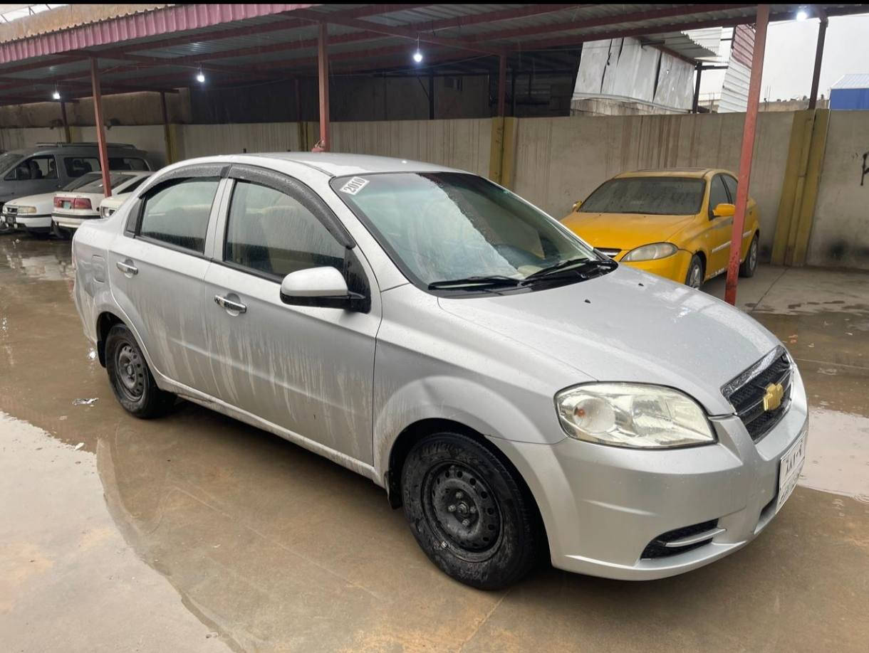 افیو 2010 سعر 58 مجال
گیر و مەکینە تحویل و غرامە شرت
880 هەزار غرامەی لسەرە لە سعر دیتە خوار
3 پارچی بویاغە 
شوین روڤیا *********** اكر, نينوى
