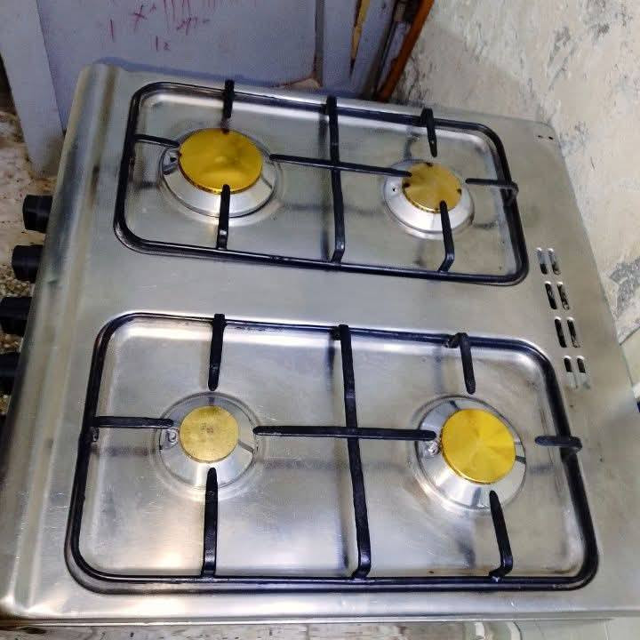 طباخ فريش مصري اربع مشاعل وفرن فوك وجوه شغال علفحص وكلش نظيف مابي أي ضرر سعره 100 مكانه نجف حي الرحمه رقم الموبايل ***********
