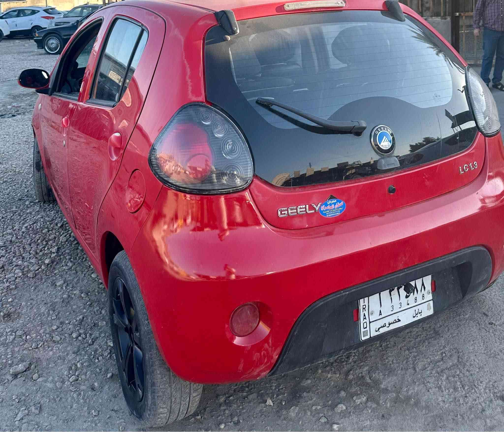 باندا موديل 2013 
كير اوتوماتيك
مكينه كير حداديه تخم تاير  خير من الله 
السياره بدون صبغ ماعده الدوسه فقط 
رقم بابل تحويل اي وقت 
السعر 39 وبيه مجال 
رقمي *********** حلة, بابل
