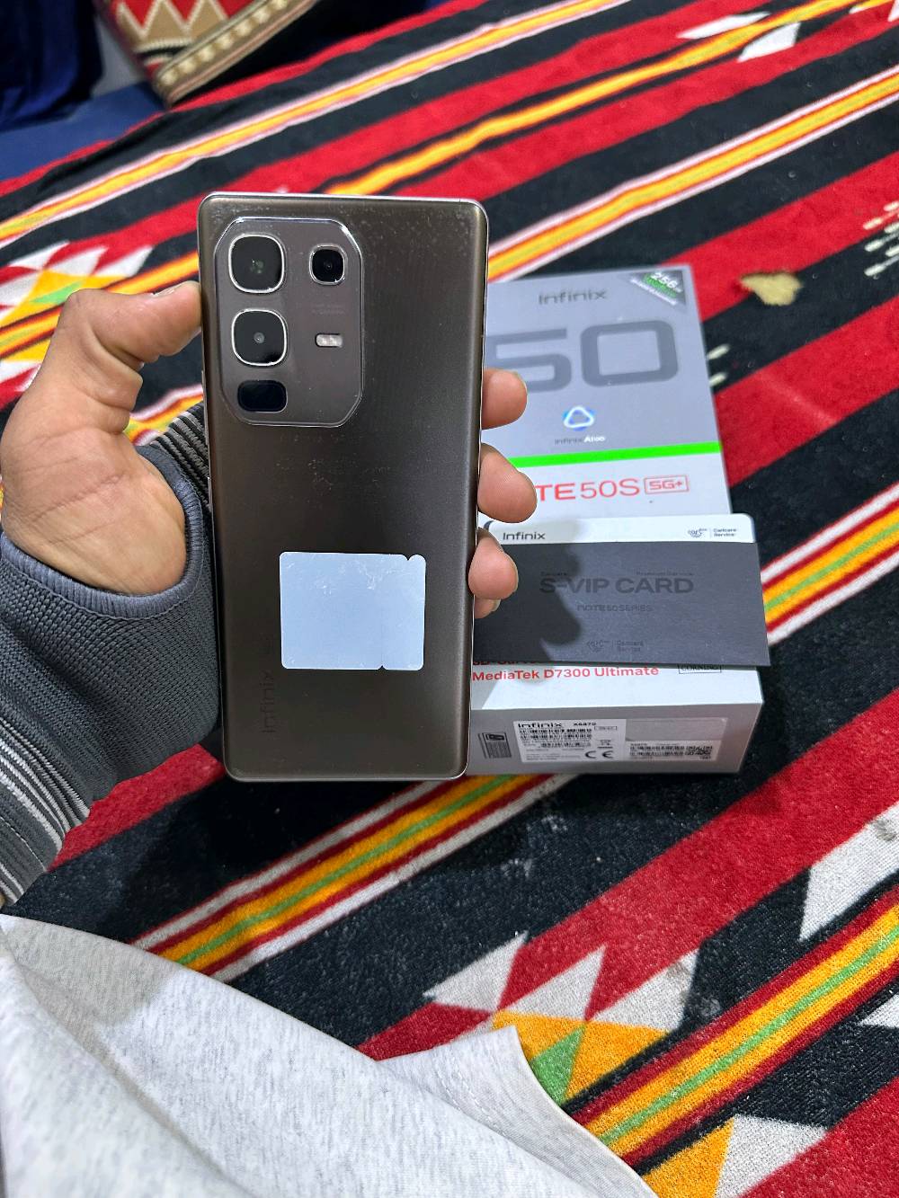 اسلام عليكم جهاز lnfinix NOTE 50S 5G ذاكره 256 عشوائي 16 جهاز نضيف بشكل ما مبدل بي اي شي ستخدام شخصي مال بيت وبي كارت الضمان سنه مكاني البصره الحيانيه رقمي للستفسار *********** بي واتس استقبل مراوس