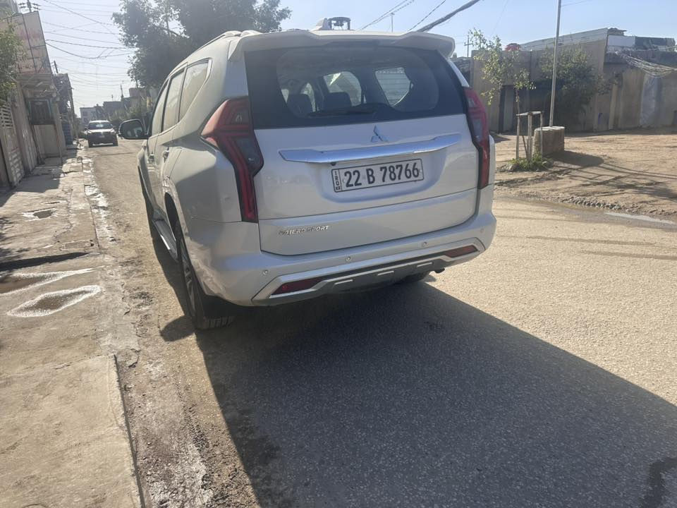 متسيوبيشي باجيرو سبورت ٢٠٢٠
رقم جديد بأسمي سنويه 

فول مواصفات شاشه دجتال تحكم ستيرن جهتين 

مكفوله من الصبغ 
ماشيه ٧٠ الف كيلو 

بيها فقط رصعه صغيره جدا 

السعر مناسب جدا ٢٢٥ وبيها مجال 

*********** للاتصال او الواتساب
