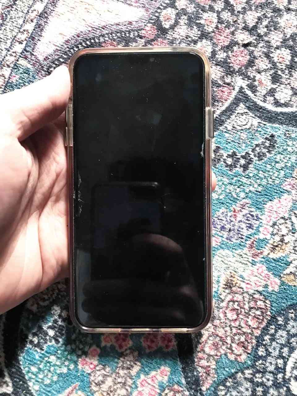 آيفون اكس ماكس امبدل بطارية فقط جهاز نظيف تجي تفحصه بإيدك بس بي شخطه بالشاشة مامبينة ذاكرة ٦٤ جهاز نضيف مكاني مدينة الصدر السعر ١٥٠ الف


**إذا كنت صاحب هذا الإعلان وتريد حذفه لأي سبب، رجاءا أرسل رسالة إلى الدعم الفني**