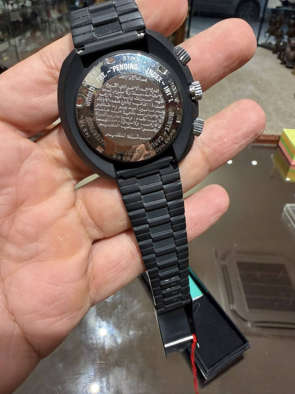 ساعة دليل سويسرية اصلية . بوصله تحديد اتجاه القبله . اسماء المدن واتجاهاتها و عبارات دينيه . مقاومه للماء . مضاده للصدمات . فولاذ مقاوم للصدى


**إذا كنت صاحب هذا الإعلان وتريد حذفه لأي سبب، رجاءا أرسل رسالة إلى الدعم الفني**