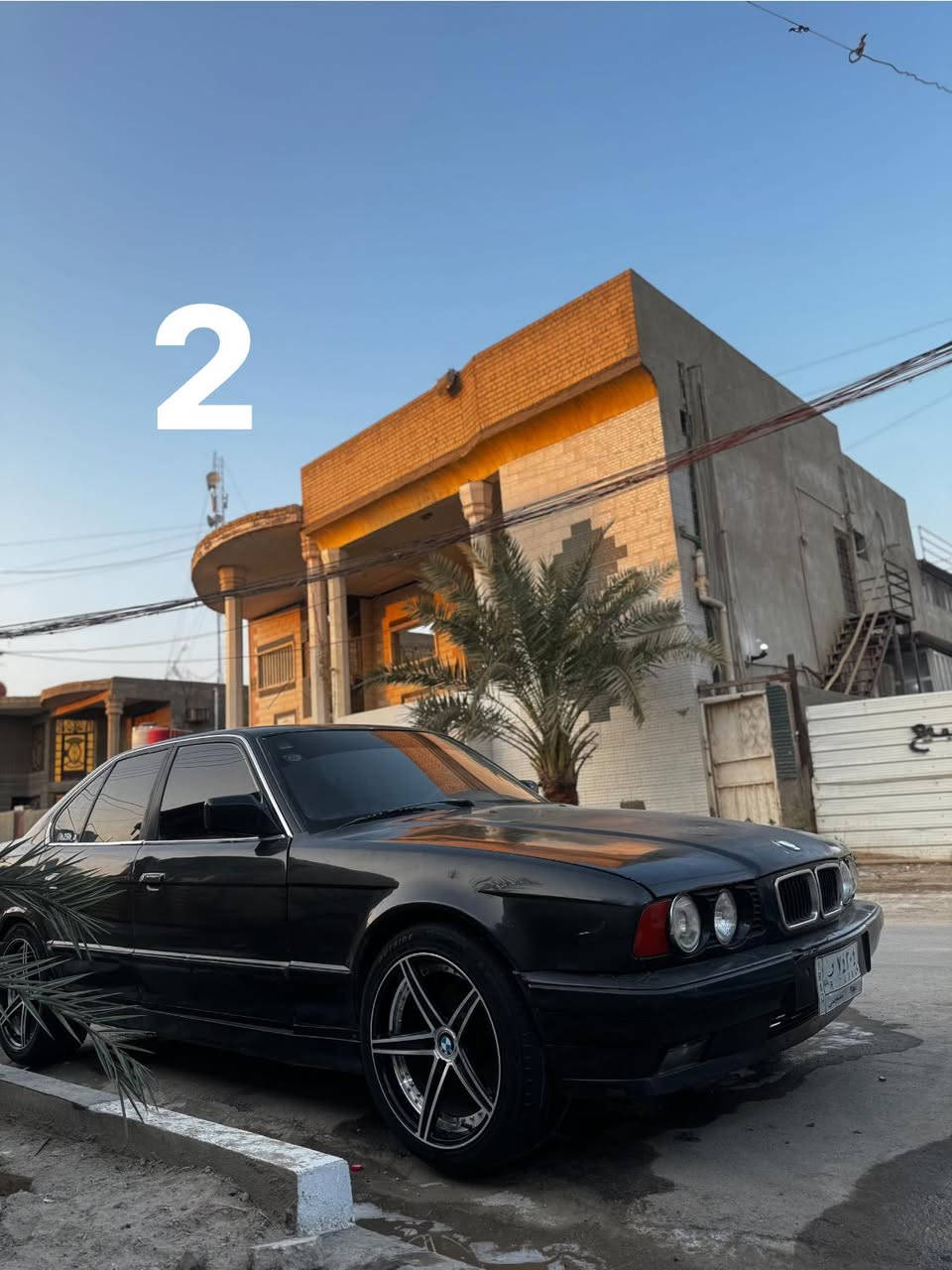 عندي ويل حجم 18 بالصورة ال2 رايد مراوس بالبينا نفس شكل رقم 1 ويلي جديد لا فطر ولا عواج تايراته تعبانه مكاني ناصرية ***********
