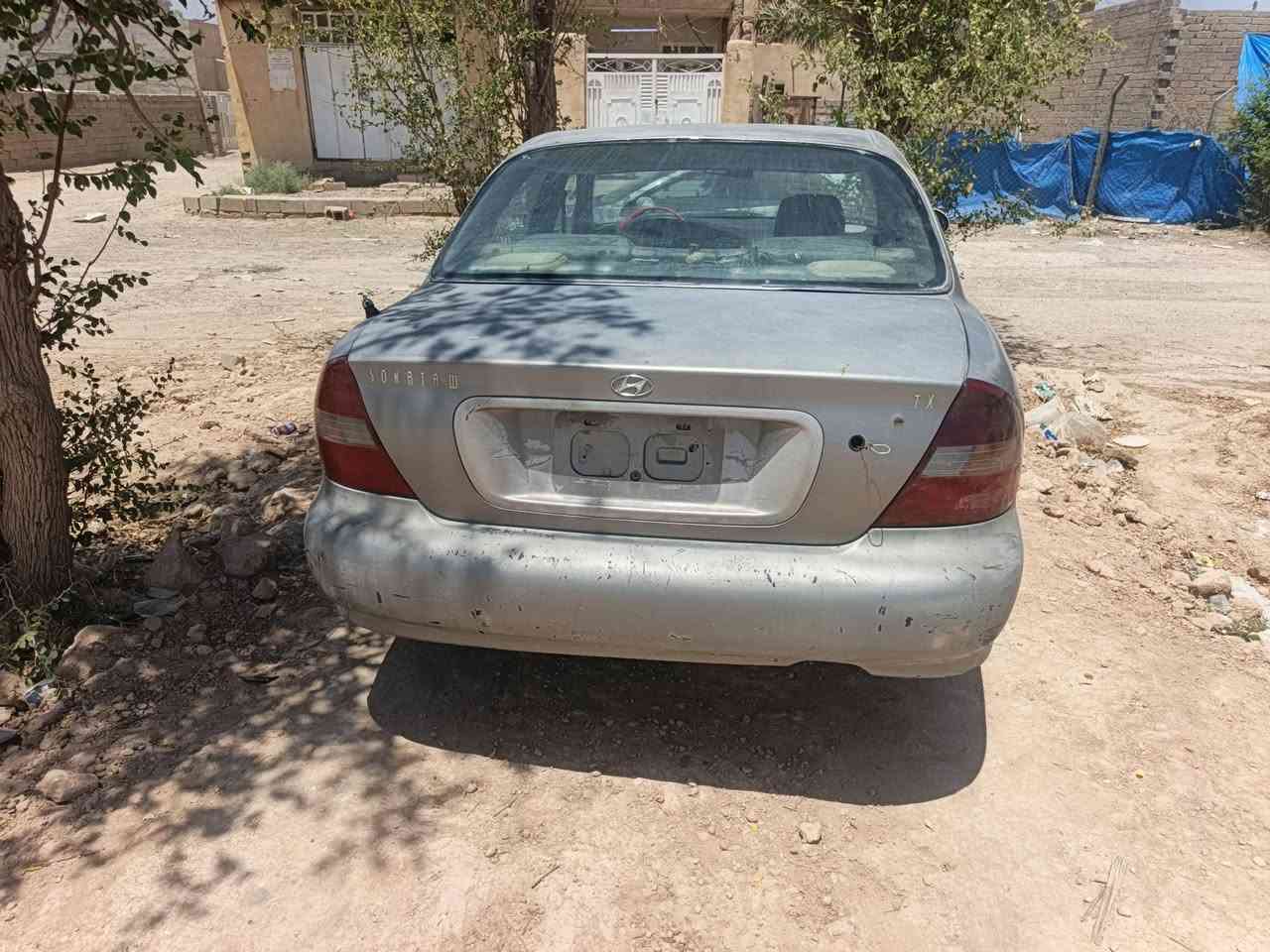 السلام عليكم 
سوناتا مغولي موديل ٢٠٠٠ للبيع محرك كير صدر تخم تاير 
رقم صلاح الدين الماني 
٢٠ وبيهه مجال ***********
