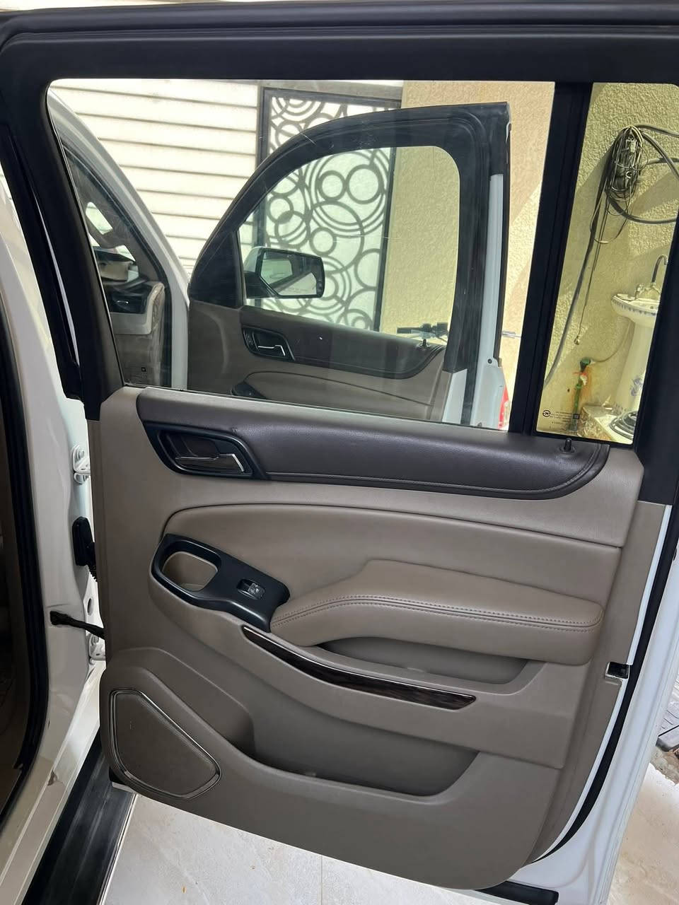 يوكن مديل ٢٠١٧
ناشف ناشف ناشف 

رقم بصره 

سنويه لل ٣٠ 

فول موصفات فول فول ماكوشي ماموجود بيها

داخل عسلي 

فتحت سقف

طبله 

خطها بصره بغداد

سياره كفاله عامه كفاله عامه لحد يكول شنو بيها كفااااااااااله بارد تبديل وشخط وصبغ وكلشي موجوده بلبصره 

***********

سعر ٣٦٠
