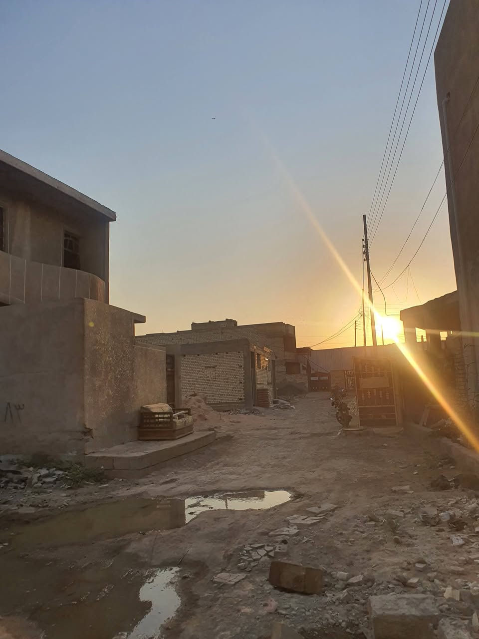 🏡 فرصة استثمارية ممتازه قطعة أرض زراعية للبيع

للبيع قطعة أرض زراعية بمساحة 100 متر مربع (سند 25 زراعي رسمي - مكاتبة مع صاحب الدوانم الرسمي).

📌 تفاصيل الأبعاد والموقع:

المساحة: 100 متر مربع.

الواجهة: 5.75 متر.

النزال: 17.5 متر.
السعر = ٢٩.٥٠٠.٠٠٠ تسعة وعشرون مليون ونصف فقط 

الموقع:  بغداد : الرصافة / العبيدي / الشارع المقابل لجامع العبيدي / شارع معامل الطحين 
موقع ممتاز وقريب جداً من الشارع الرئيسي.

⚖️ الأوراق: سند  زراعي رسمي مضمون مكاتبة مباشرة مع المالك.

📞 للإستفسار والتواصل واتس اب متوفر : *********** ابو احمد
