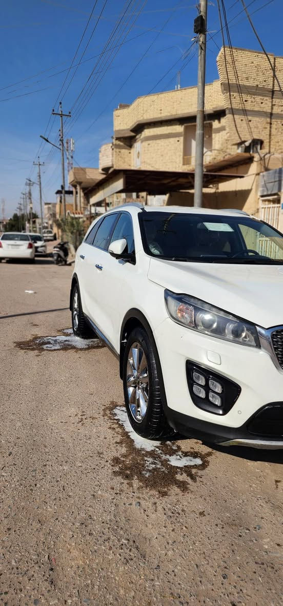 /سورنتو موديل ١٨ مكفوله بيهه بارده اربع اصابع مأشر ٦ سلندر مكينه كير مامفتوح السياره اربيل منتهيه السنويه مكان البصره *********** السعر ٢٣٨
