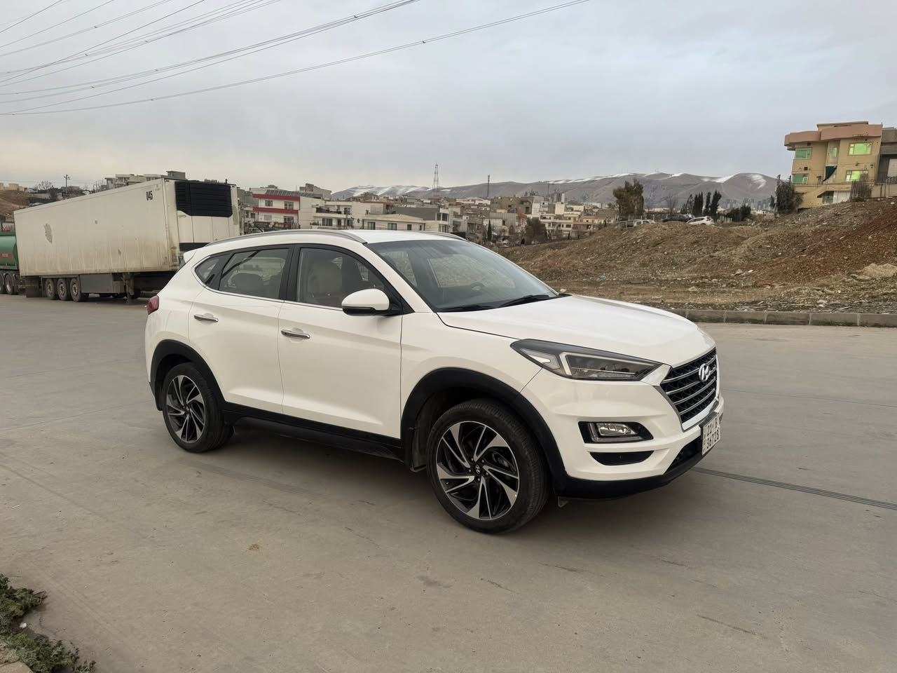 هوندا توكسون.  جيكي موديل. ٢٠٢٠ خليجي سفر شريكه 
حجمً محريك. ٢٠چبير 
گير محريك مامفتوح بدوون ايي خلل 
ماشيه ٥٧الف كيلو متر 
كوشن كهربائي. سوكان ڤوليوم تحديد سورعه 
شاشه ئايپات 
٥راكب 
سياره 2قطعه صبغ بدون دواخل بدون ئيباك 
صدر تايرات جديد 
سنويه بئيسمي نفس يوم احول بئيسمك 
سنويه جديد رقم الماني 
سياره بل پاكه ت 
كولش جديد 
كتلوك شريكه موجود ٢سويج 
سپير مانازل 
سعر ١٧٤$
موكان. سياره سليمانيه 
رقمها سليمانيه 
رقم موبايل 
***********
