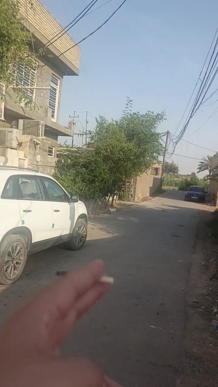 دار للبيع ٢٠٠ متر سند ٢٥ 
الدورة هوررجب شارع الاذاعة قريب من السريع الجديد 
٢ غرف نوم 
صاله 
واستقبال ومطبخ 
الواجه ١٣ متر 
  السعر ١٠٥ مليون وبي مجال للشراي 

***********
***********
