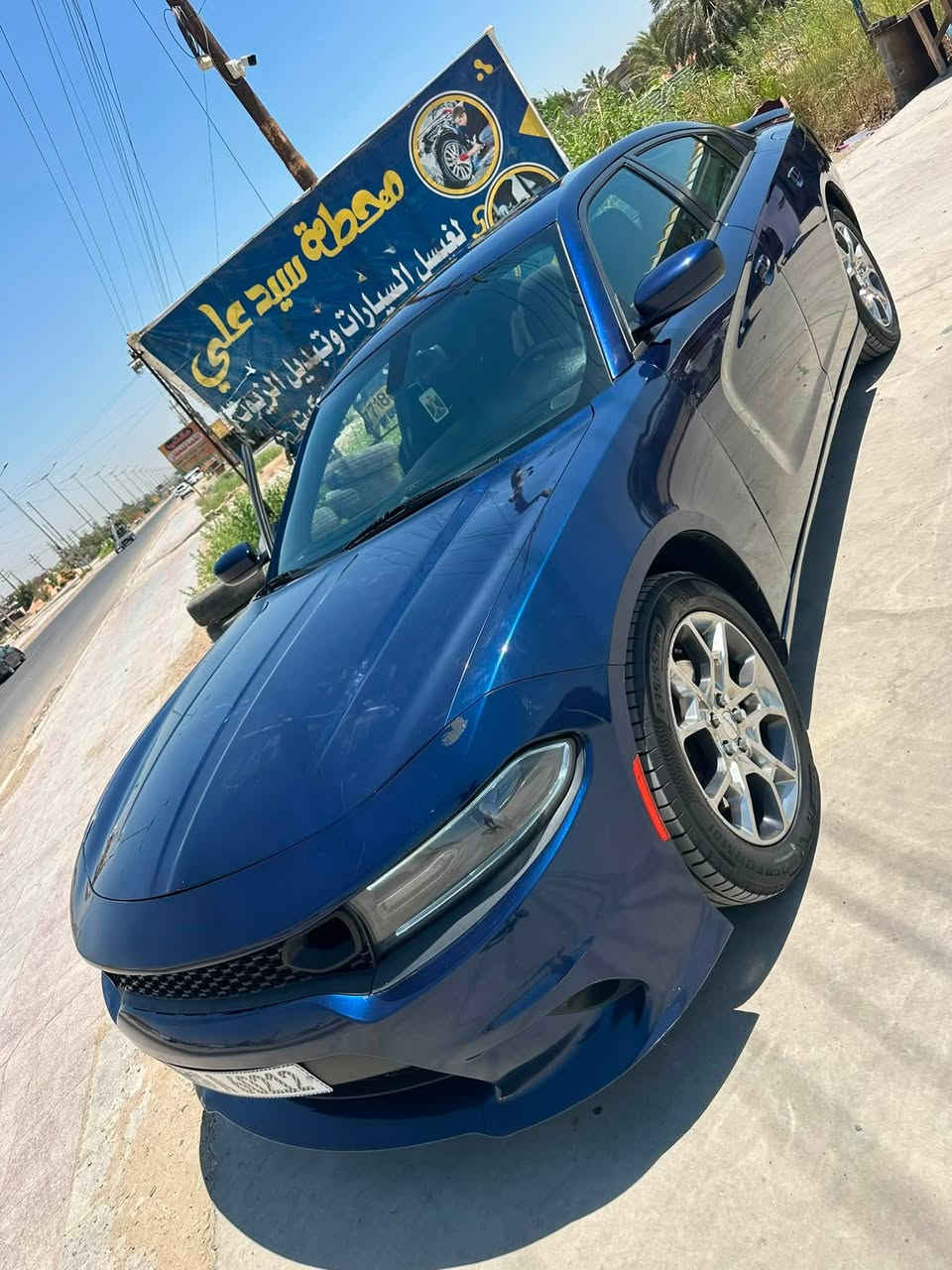 السلام عليكم للبيع او مراوس 
جارجر ٢٠١٥ وارد امريكي  محركv6 sxt 
حادثها جاملغ وبنيد فقط 
باقي الكشر مكفول 
كير مكينه تبريد خير من الله 
تخم تاير جديد 
باتري جديد 
منضومه بانزين جديدة. 
جاهزة من كلشي داخلة سيرفس جديد 
باسمي سنويه  رقم نجف وهزه جديدة تحويل مباشر 
مكاني بغداد 
السعر ١٤٥ 
اتصل وتدلل 
***********
