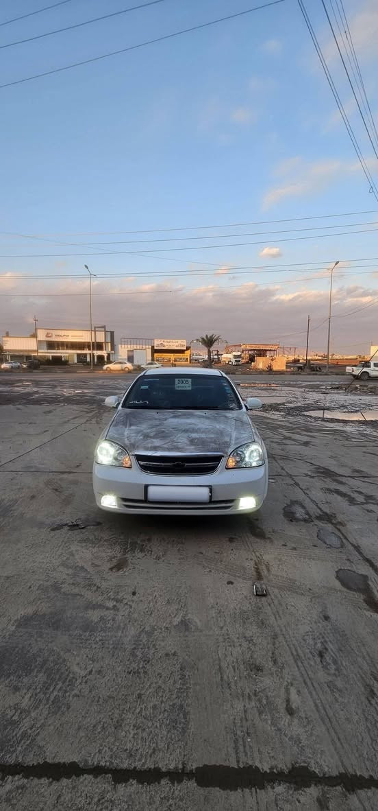 سلام عليكم.                                        كابون بانزين بي ⛽️
للبيع اوبتره موديل 2005
رقم بابل مشروع وطني رقم جديد شرعي بل موصل
كير محرك شرط كير عادي
صبغ حزام شرط بدون دواخل 
السعر 63 ورقه
رقم الهاتف ***********
