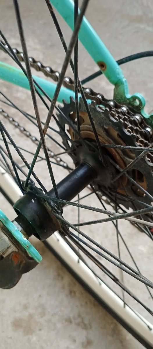 C700للبيع
ماركة Alton
صناعة كورية جنوبية 
معدنة المنيوم 
حجم 27
مجمع بولبرن 
كير امامي 3سرع 
كير خلفي 7سرع 
بريك امامي وخلفي 
نضافتة 95٪
سعرة 115وبي مجال 
مكاني بغداد الزعفرانية 
***********
