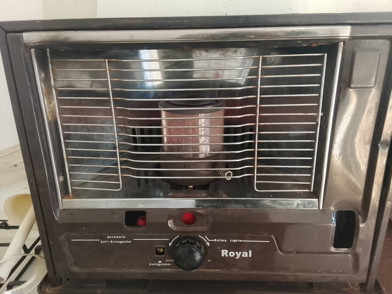 صوبه نفطيه جاهزه ع اخر سعر 60
***********
