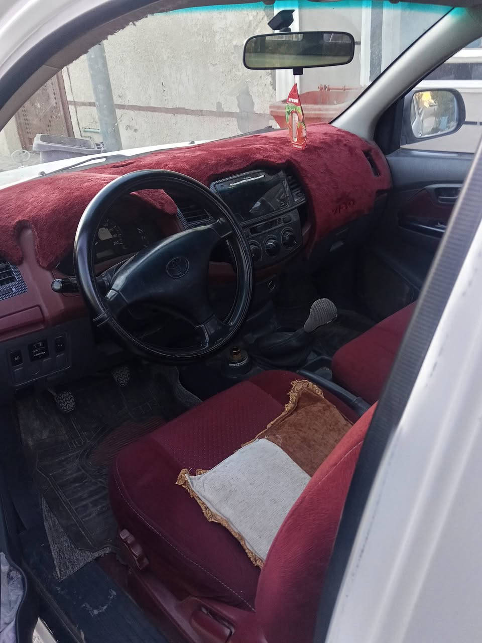 سيارة فلاونزة تك موديل2015 مكفولة كفالة عامة رقم بابل سعر165
***********
