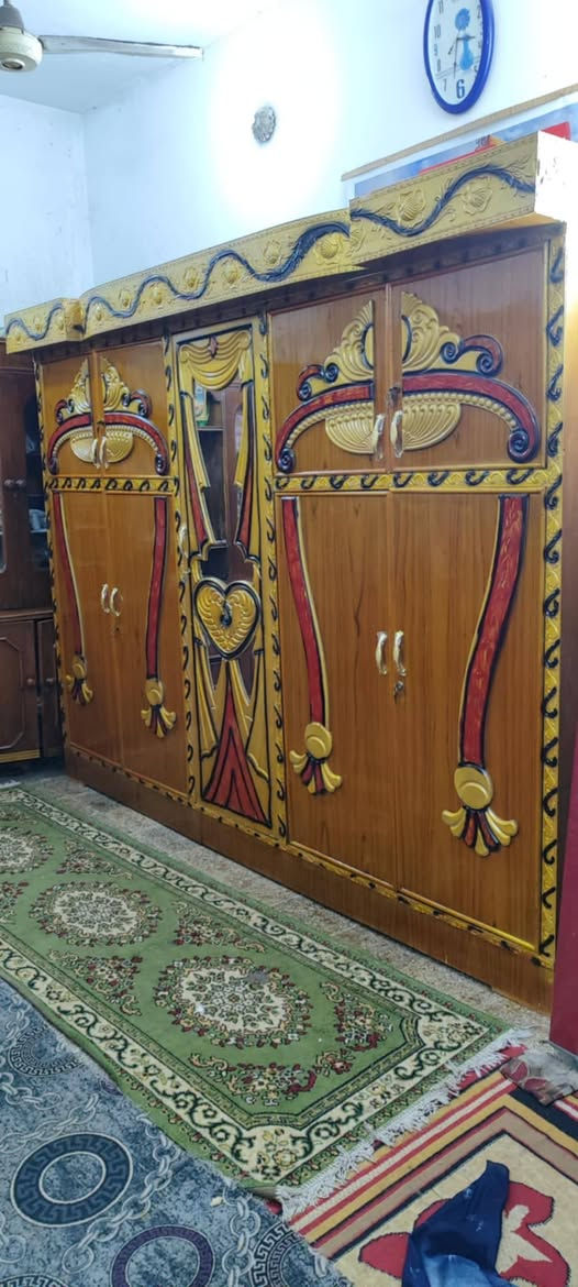 غرفه ام ٥ ملحق حلوه مال عرس نظيفه يدات جدد قفاله جدد صبغ تلميع جديد متواجد علخاص اكو توصيل رقمي ***********ابو جود سعره ٥٠٠ لف
