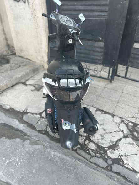 سكنس فحل مصوره من كل مكان الدراجه ناعمه خرسه بيه تزويد جواريب دبل وبيه مري تزويد وبيه سستم صوت مرعب 
دراجه حلوه السعر خاص وتدلل مكاني البياع فلكة الشهداء 
***********
