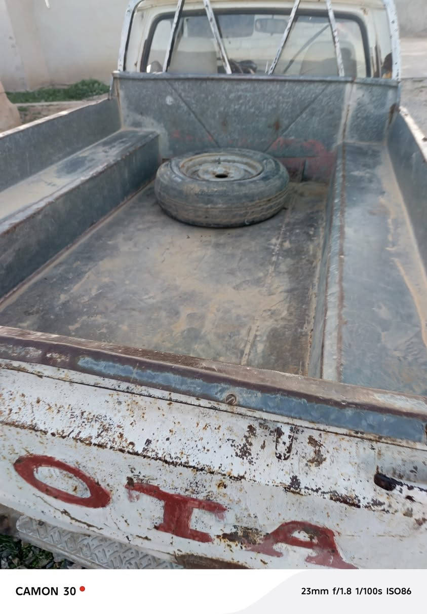 بيكم 80 رقم بغداد اصفر 
شرط وكالة وتحويل. شرعي بمنطقة عوينات. بداية صرف يعوزها رنگات فقط.اكسن خفيف... دسكات 
السعر ١٣
 والباقي شوف العين.. مكلف بالنشر اتصل عالرقم 
***********
***********
