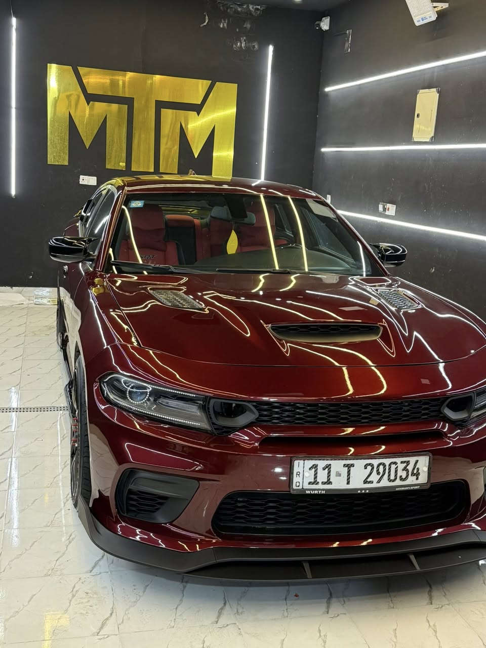 جارجر 2018 sct
موديل 2018 sxt رقم بغداد الجديد 

سنوية جديدة 

حادث سرقة 

بالعراق بيها شوي تعديل باللغد وتصليح 

كشنات حضن 

كشن كهرباء 

كشن تدفئة 

شاشة كبيرة كار بلي 

كامرة خلفية 

محرك 6 سلندر 3600 

شفتات ستيرن 

تحكمات 

ووبيها بعد هواي مواصفات 

اضافات السيارة 

شوتة رياضية srt

بنيد 3 فتحات فافون 

لايتات امامي عدسات 

عدسات متغير الوان 

دعامية امامي srt 2023

لحية امامية 

دوسات جانبية 

اضافة دوسات جانبية اسود 

ماسحات جام اصلية 

ماء راديتر اصلي 

براد دهن اصلي 

ويل كب فورجد سعرة مليون و200

تايرات جديدة سعرهن 300

كفرات مراية ويدات ابواب 

سكوب مثلث جام 

دعامية خلفية srt 2023 

دفيوزر مشيف 2023 

كزوز صلنصة رياضي عالريمونت 
جناح سبايدر عريض 

انارة محيطية داير للسيارة 

تبديل غرفة كاملة للسيارة srt

تبديل ستيرن رياضي 

صبغ عام للسيارة اصلي للجمالية 

ستدات ويل طلقة 

صدر دبلات جديد 

كفر بك لايت 

تشغيل عن بعد 

بصمة جديدة 

وبعد هواي اضافات بيها 

السيارة مصروف عليها اكثر من 50 ورقة بس اضافات

السيارة موجودة بالكوت سعرها 180 وبيها مجال 

السيارة جاهزة على اخر حباية  

للتواصل ***********
