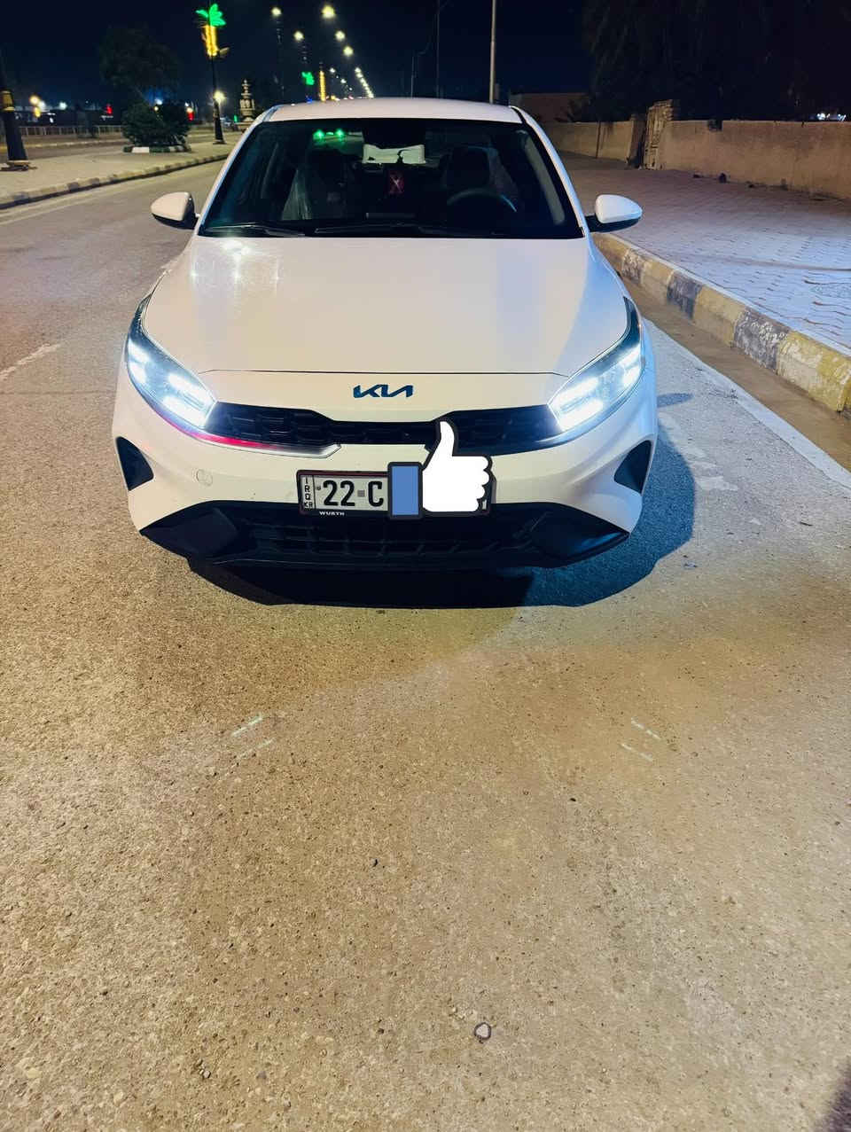 سيراتو 2022
خليجي السياره 
ماشيه 65000 قابل للزياده 
رقم أربيل ب أسم كردي تريد تحويل تريد وكاله 
بيها صبغ بالدعاميه جوه البك لايت الحديد مكفول 

161$ وبيها مجال 
المكان واسط الشحيميه 
***********
