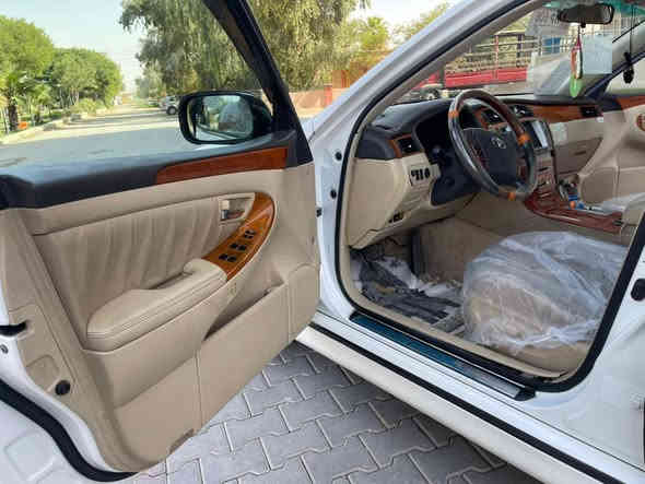 ماجستای  ساق  فول فولین  بەس  سلاید  نیە  یەک  پارچەی  ئەوروپا  بۆیاخە  2005دەبڵی  حور  کراوە  چوار  ویل مایباخی  لەژێرە  بێ  نوقسانی  سێرفزی  عامی  بۆکراوە  سعری  78گڵا  شوێن  کەلار  
*********** كالار
