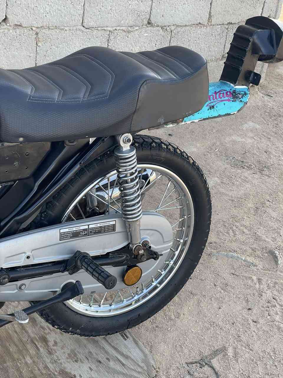 سلام عليكم دراجه البيع انتنس وراق صولي مراوس حسب القناعه بوراق مكاني طريق نجف كربلاء *********** وتساب
