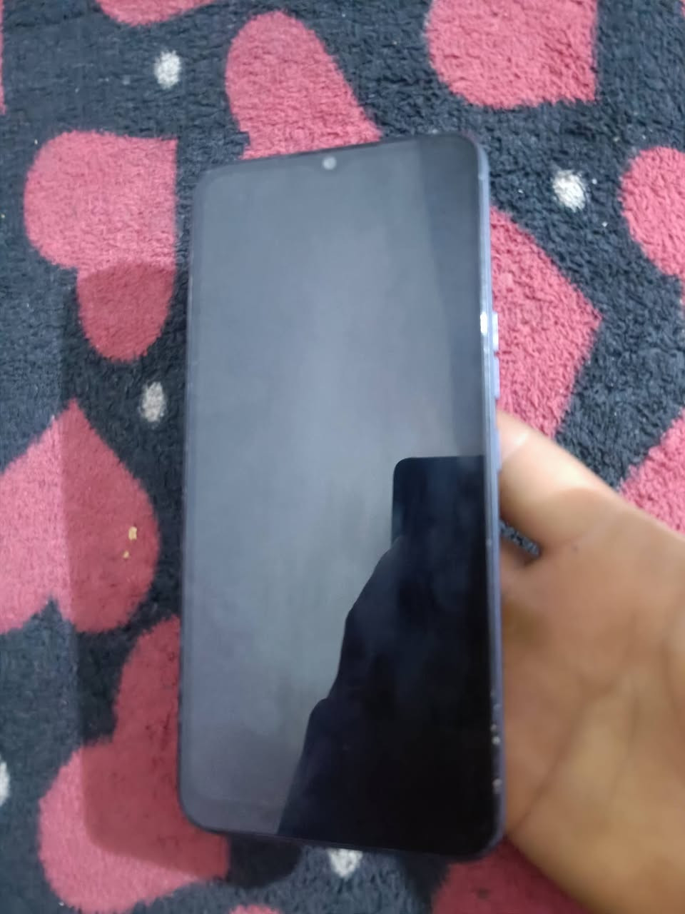 مبايل تكنو سبارك8سي شاشة 90هيرتز
بطارية 5الافذاكرا 64كيكا جهاز مال بيت سوف لعين مصور   سعر 80الف عنوان كرمة علي ***********
