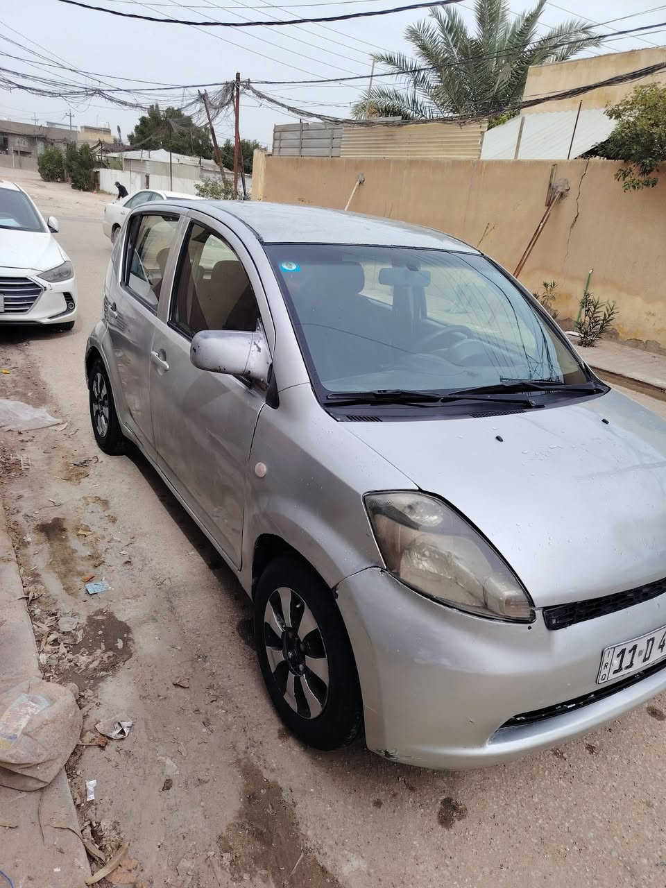 السلام عليكم داهستو ياباني اصل موديل 2007 سياره جاهزه
 كير اوتو مكينه حداديه تخم تاير تبريد شرط المدار السعر 45 بيه مجال بسيط للاتصال ***********
