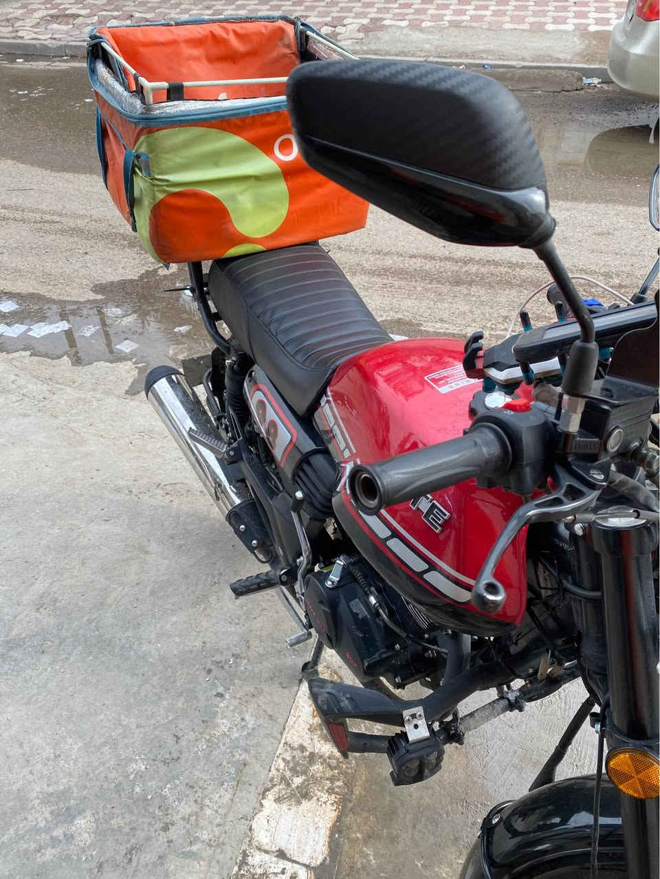 دايون لايتي محرك200 رقم اربيل باسمي 
شرط التحويل
دراجه مكفوله كفاله عامه عده بك لايت مكسور 
ماشيه 10 الاف 
السعر2500وبيه مجال بسيط
العنوان بغداد الدورة شارع ابو طيارة
*********** بغداد, العراق
