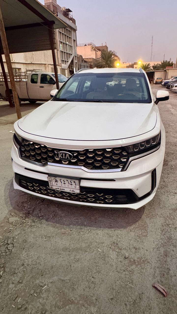 السلام عليكم
سورنتو 2021
رقم بغداد 
مكينه ٦ سلندر
فول عده البنراما
مري شفط
بصمه 
كير موس
كشنات كهرباء
تشغيل عن بعد 
جنطه كهرباء
فول حساسات امامي خلفي 
ويل كب كروم 20
شاشه ديجتال 
تبريد ٣ قطع 
ماشيه 79 الف
مكفوله ماعده رصعات  ثنين 
والسونار موجود 
مكان السياره بغداد 
***********وتساب
