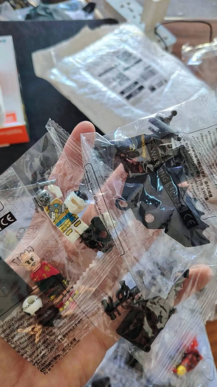 146 قطعة شخصيات مشهورة تنانين ممثلين شخصيات افلام لاعبين كلها اشكال تتركب وكلش حلوة
ادفعلي سعر مناسب


**إذا كنت صاحب هذا الإعلان وتريد حذفه لأي سبب، رجاءا أرسل رسالة إلى الدعم الفني**