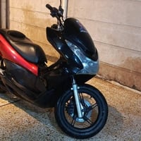 دراجه لبيع بي سي اكس دراجه حلوه نضيفه مكينه مكفوله لكهرباية كلها شغاله...