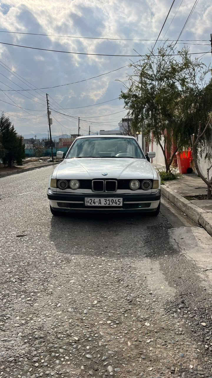 بيم موديل 1990. 3 قطعه سبغ سنكي ساره كه له ك باقژه تبريد شغاله كوشن هيتر  سنوي جديده 2027:11:9  غرامه 640 هزار سه رن دي ژ سعري هين خاري  ساره ل زاخو يه رقم تلفون *********** سعر 39 بجك مجال زاخو, دهوك
