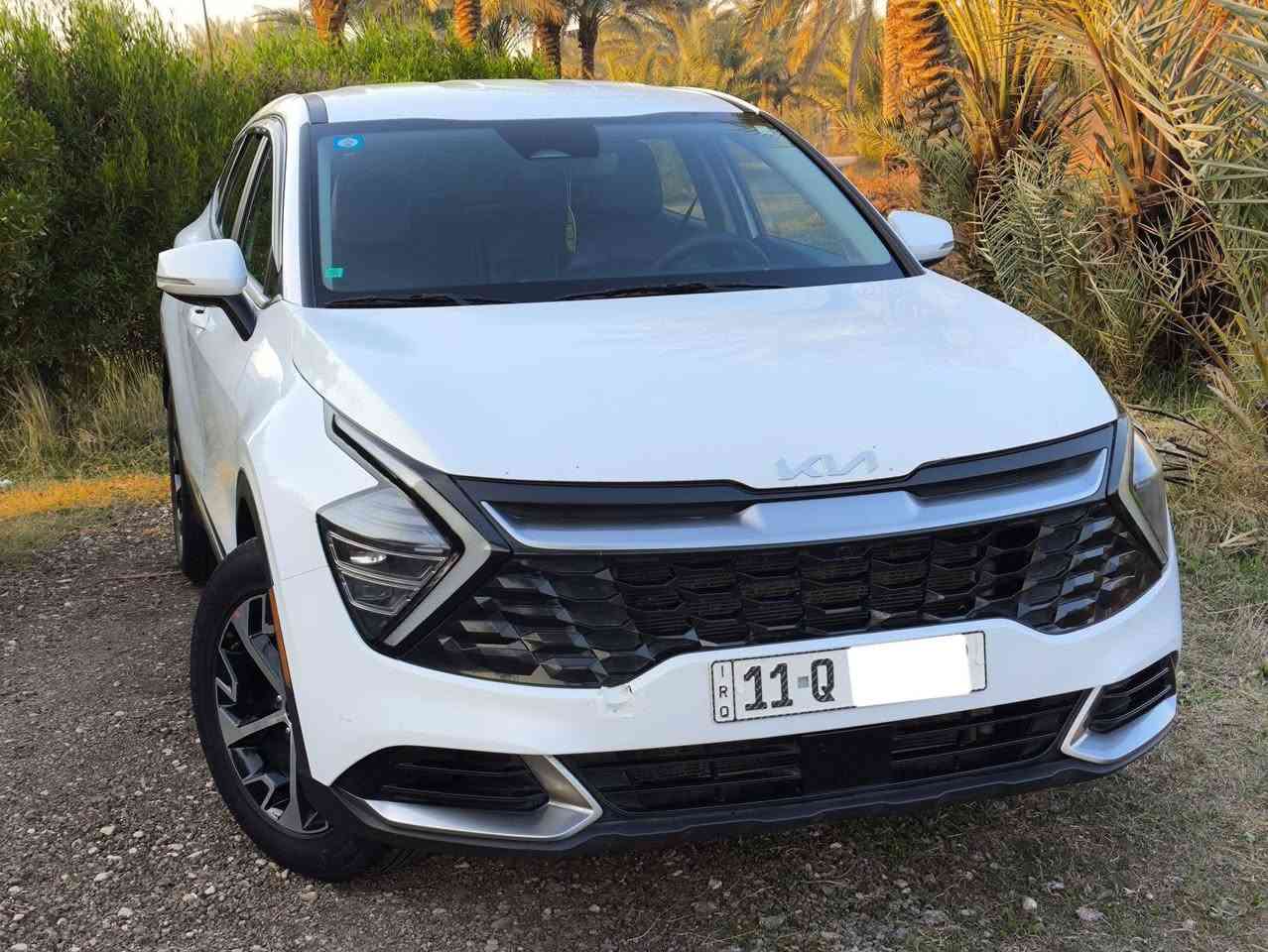 سلام عليكم 

موصفات 

بصمه تشغيل 

تشغيل عن بعد

 كشنات جلد 

قطعتين تبريد 

محرك 2500 تنفس طبيعي 

لايت زينون 

بك لايت LED

رادار امامي وجانبي 

توقف ذاتي امامي وخلفي 

سايد بريك بصمه .....

باقي المواصفات معروفه

بيها بنيد مبدل بلادي كفاله عامه شاصي لغد كفاله شرط الفحص والسونار وبيها سونار ناشره بسمي تحويل مباشر سعر 215وبيها مجال

مكاني بابل المسيب 

  ***********واتساب
