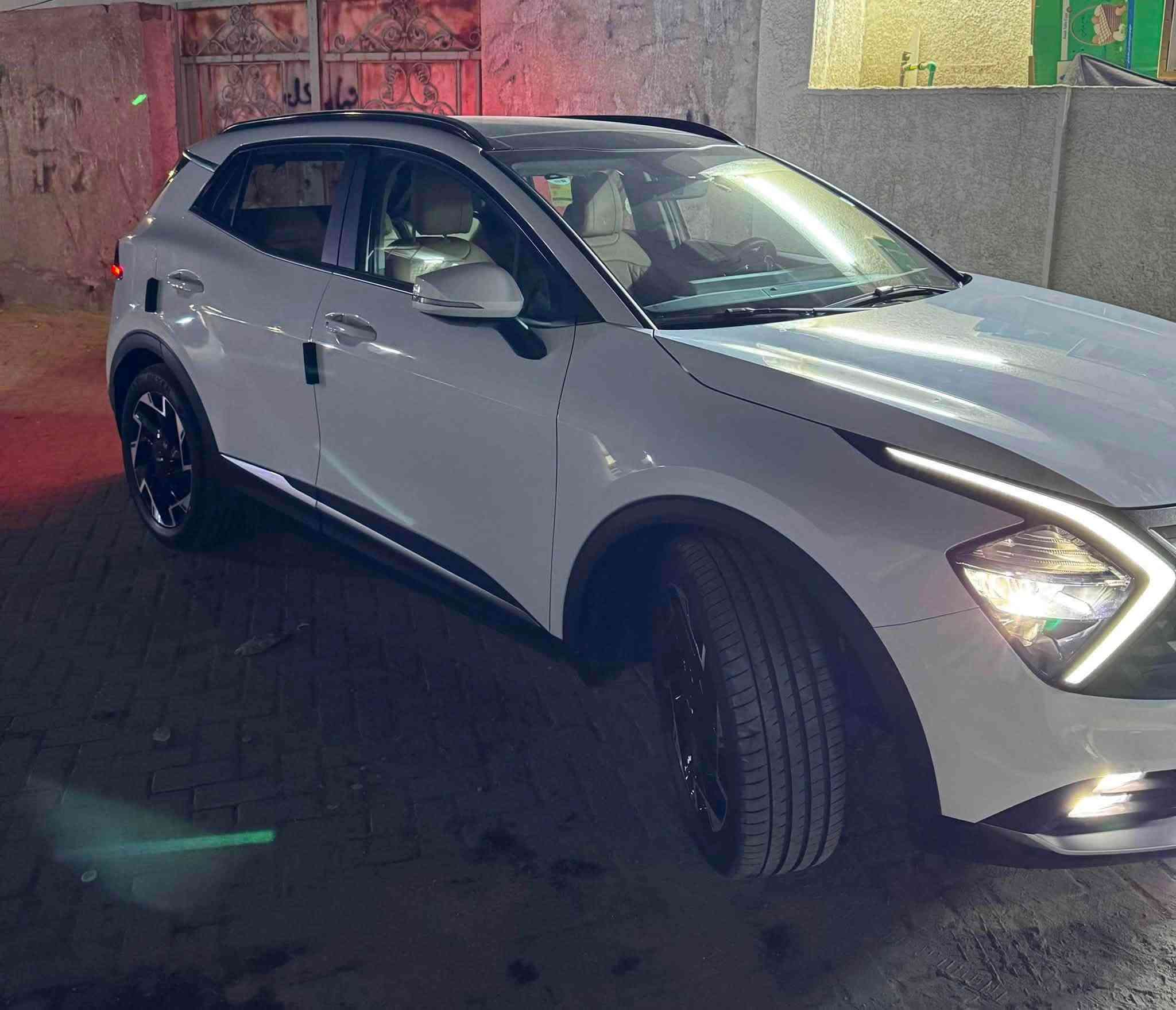 كيا سبورتج (2025) {بانوراما} خليجي

خاضعة لضمان شركة اكدال

Kia sportage (2025)

ماشية 8000 كيلو

رقم السيارة ( بغداد )

المواصفات:

♦️محرك 4 سلندر DOHC 2.0 MPI
♦️القوة: 147 حصان
♦️گير أوتوماتيك 6 سرعات
♦️سقف بانوراما كهربائي
♦️ويل قياس 19
♦️شاشة معلومات وسطية 
♦️بلوتوث + أوامر صوتية
♦️كاميرا خلفية 
♦️حساسات أمامية وخلفية
♦️شاحن موبايل لاسلكي
♦️تشغيل بصمة + دخول ذكي
♦️تدفئة أمامية
♦️تدفئة مقود+ تحكم متعدد
♦️مثبت سرعة + وضعيات قيادة
♦️تحذير النقطة العمياء
♦️مقياس ضغط الاطارات
♦️مرايا كهرباء قابلة للطي
♦️إضاءة LED أمامية وخلفية
♦️حساسات مطر + تعتيم مرآة داخلي

 ⬅️سعر السيارة : 23500$ (235 ورقة) وبيها مجال 

🏠 مكان السيارة : بغداد 🏠
📌للاستفسار المراسلة عالخاص 💬 او الاتصال ☎️ عالرقم التالي :

***********
