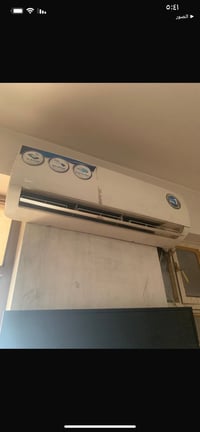 سبلت ميديا 2 طن للبيع نظيف جداً  بارد ثلج ثلج ما بي اي خلل مكاني البلد...