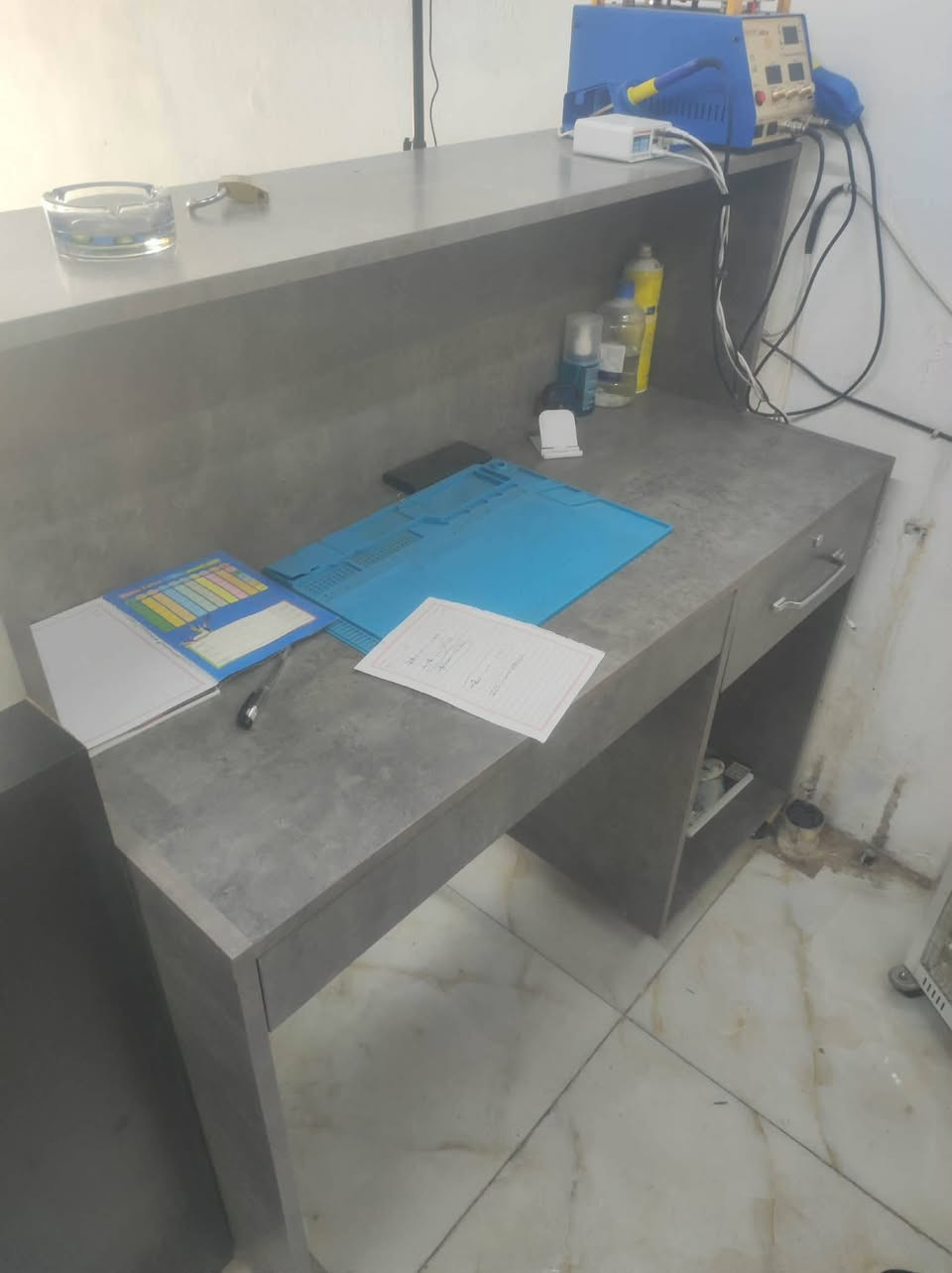 للبيع مكان موصل حي سماح عارضة موبايلات وميز ادفع سعر
ميز صيانة سعر 150 بي مجال


**إذا كنت صاحب هذا الإعلان وتريد حذفه لأي سبب، رجاءا أرسل رسالة إلى الدعم الفني**