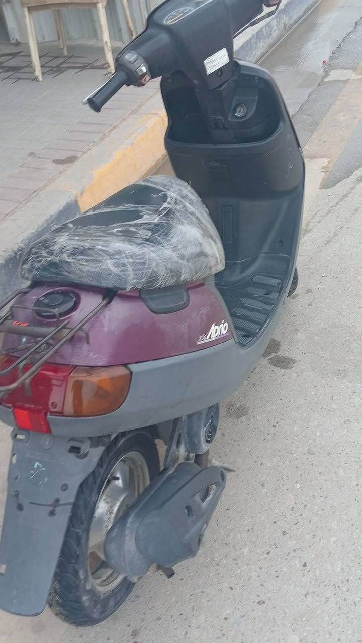 دراجة بطه البيع مامفتوحه شرط 
ما صارلها هواي من طالعه من الحاويه ما بيها
نقص وكلها بلاد كهربائيات كلهه شغاله سلف هندر 
سعر خاص او نتصال ***********
